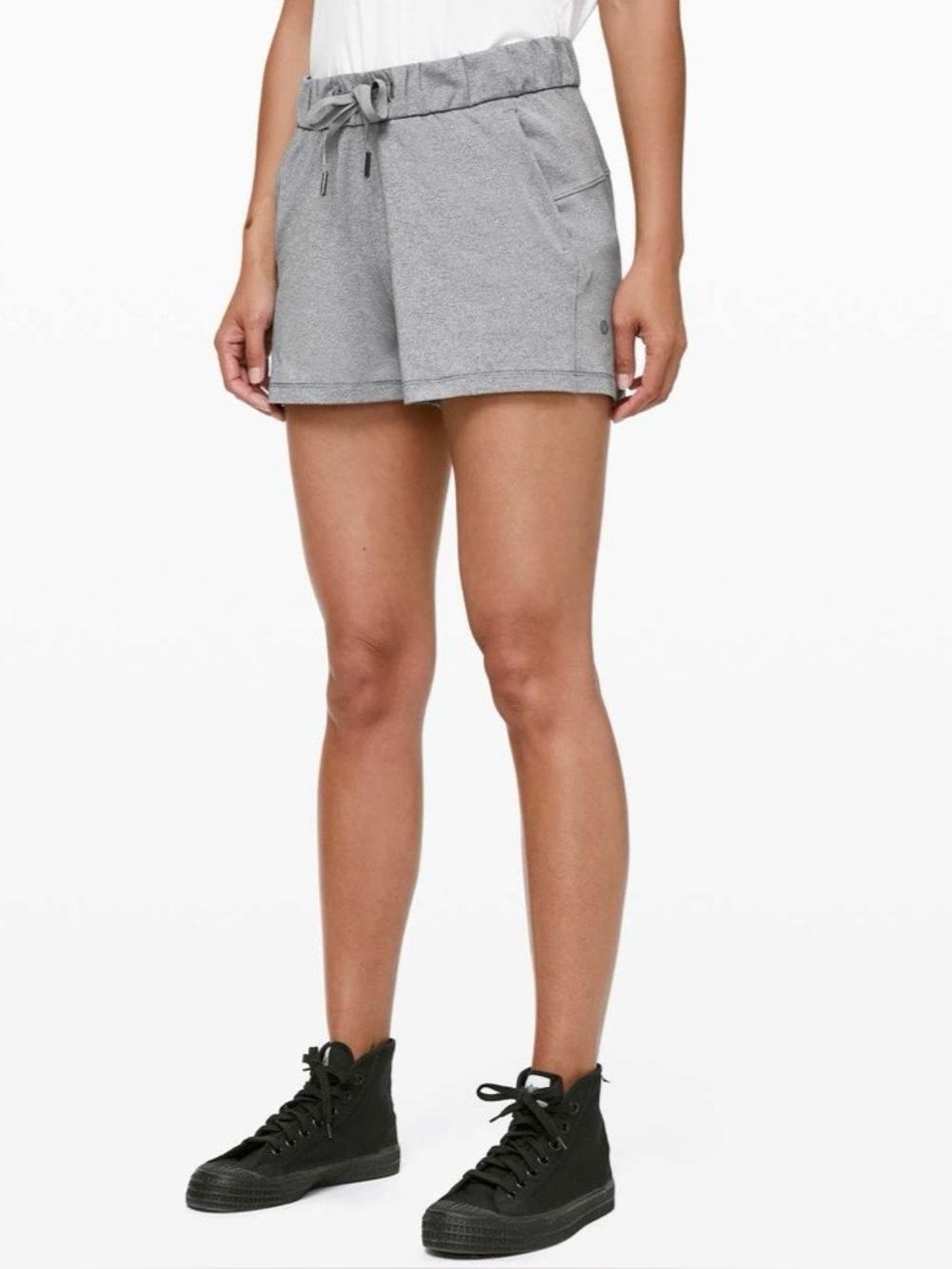 LULULEMON- On The Fly Short 2.5" Heathered Slate Size 12